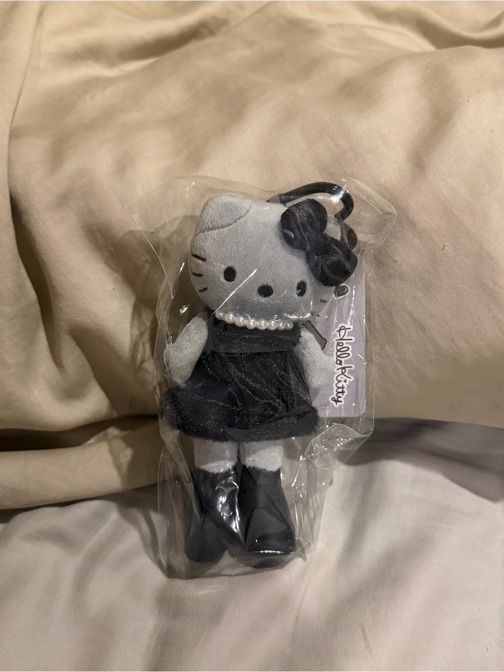 Sanrio Hello Kitty Long Leg Bag CharmPlush Keychain